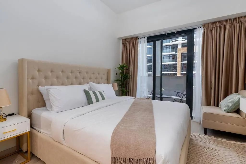 Cozy Studio In Azizi Riviera - Dubai