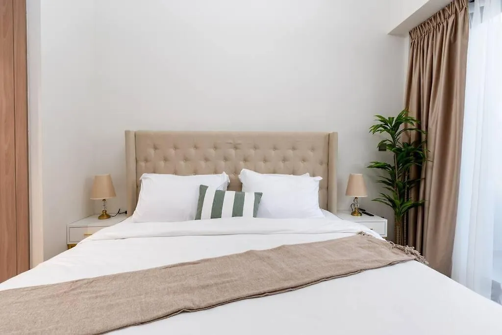 Cozy Studio In Azizi Riviera - Dubai 0*,
